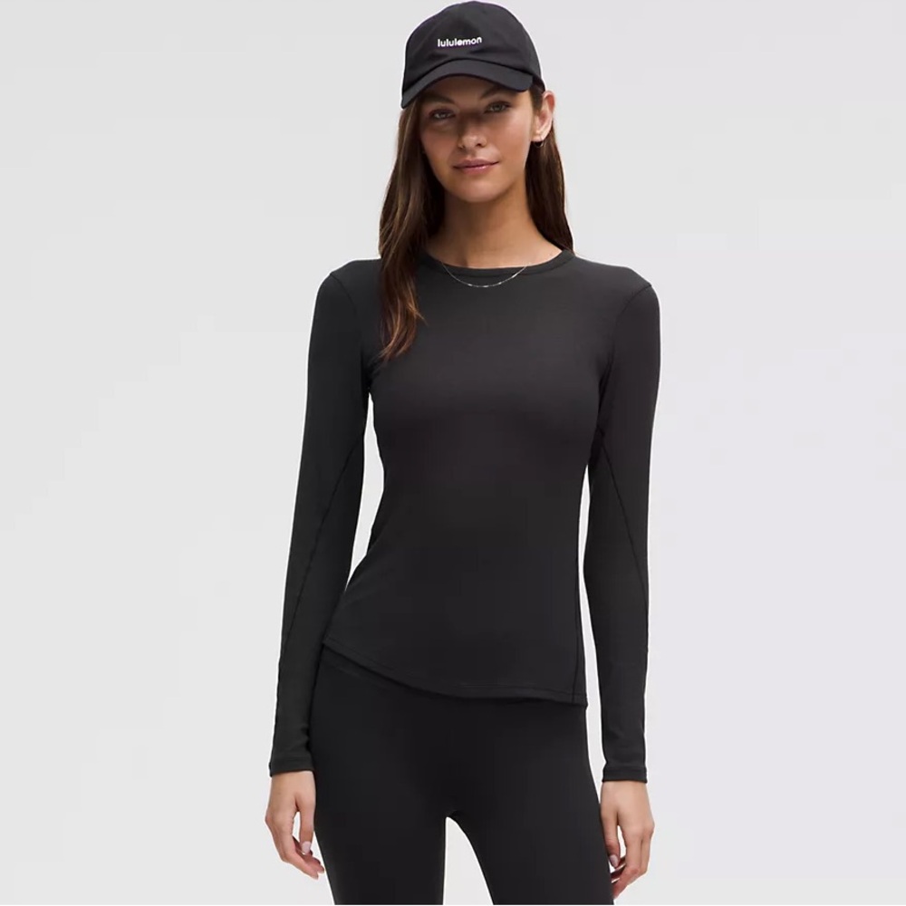 LULULEMON “Hold Tight” Long Sleeve Size 8